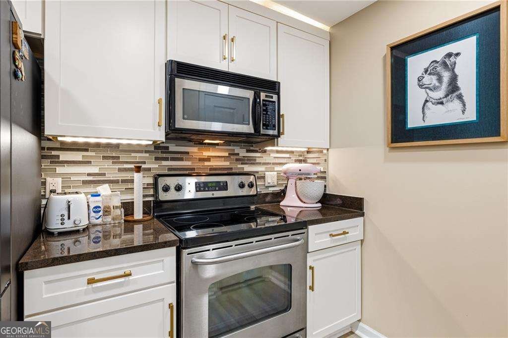 3040 Peachtree Road Atlanta - Photo 17