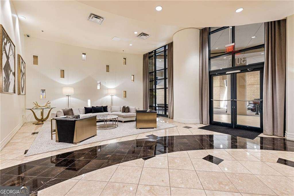 3040 Peachtree Road Atlanta - Photo 21