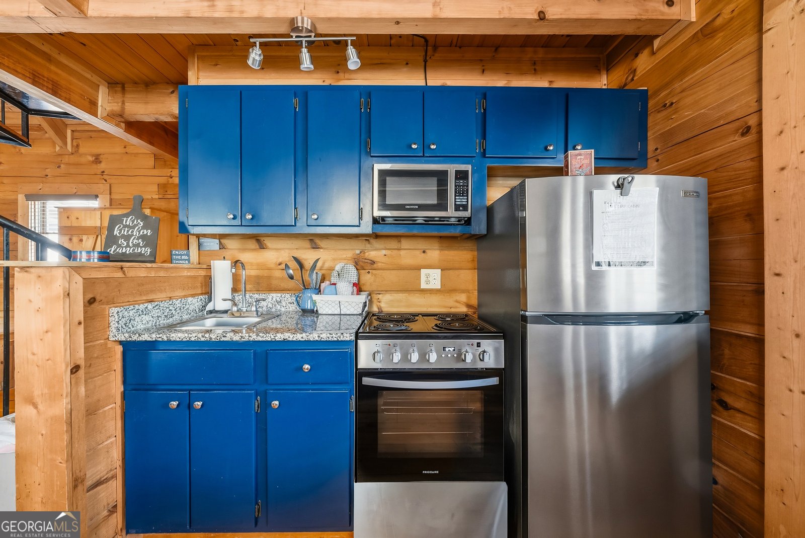 2136 Hines Gap Road Warm Springs - Photo 37