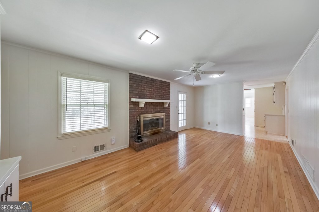 1150 Acworth Due West Road Kennesaw - Photo 8