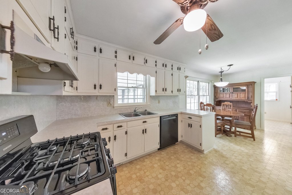 1150 Acworth Due West Road Kennesaw - Photo 9