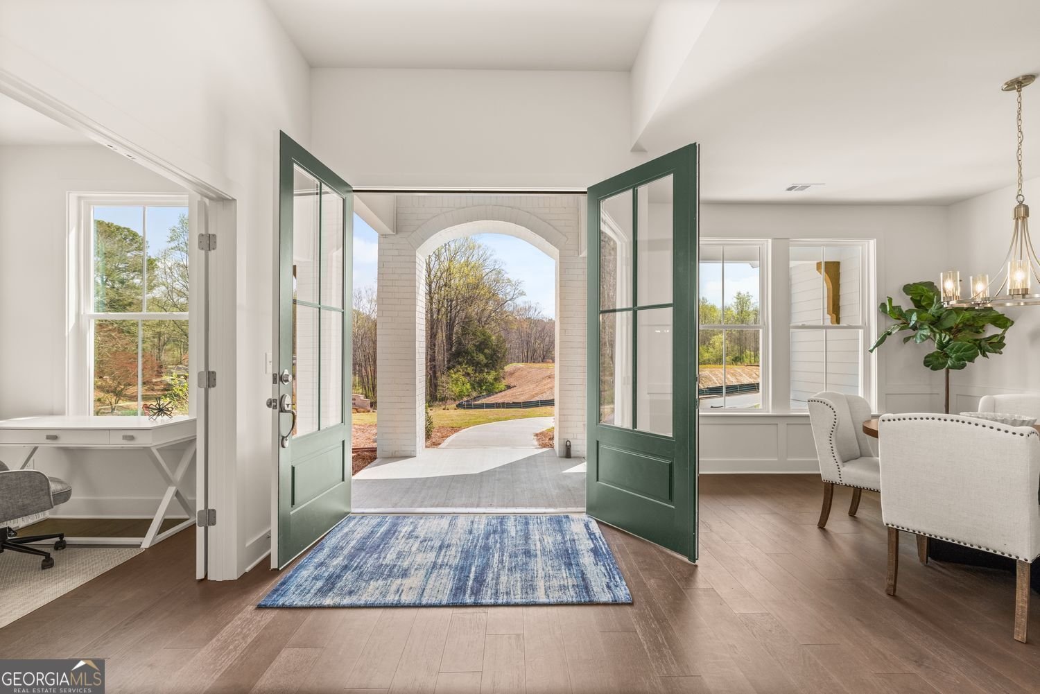 8290 Creekside Overlook Drive Gainesville - Photo 9