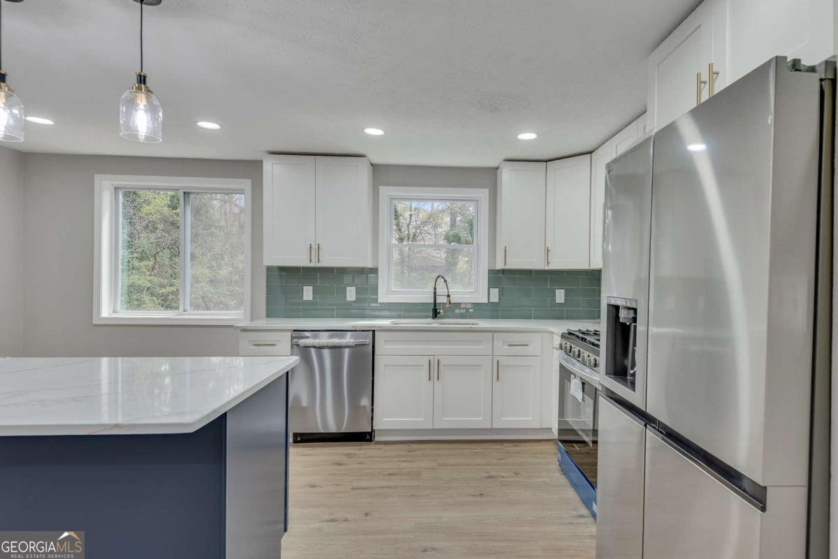 3394 Dearwood Drive Lilburn - Photo 13