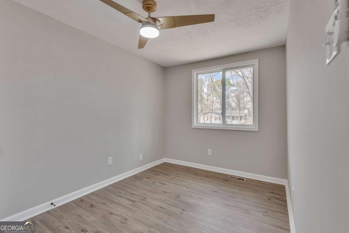 3394 Dearwood Drive Lilburn - Photo 22