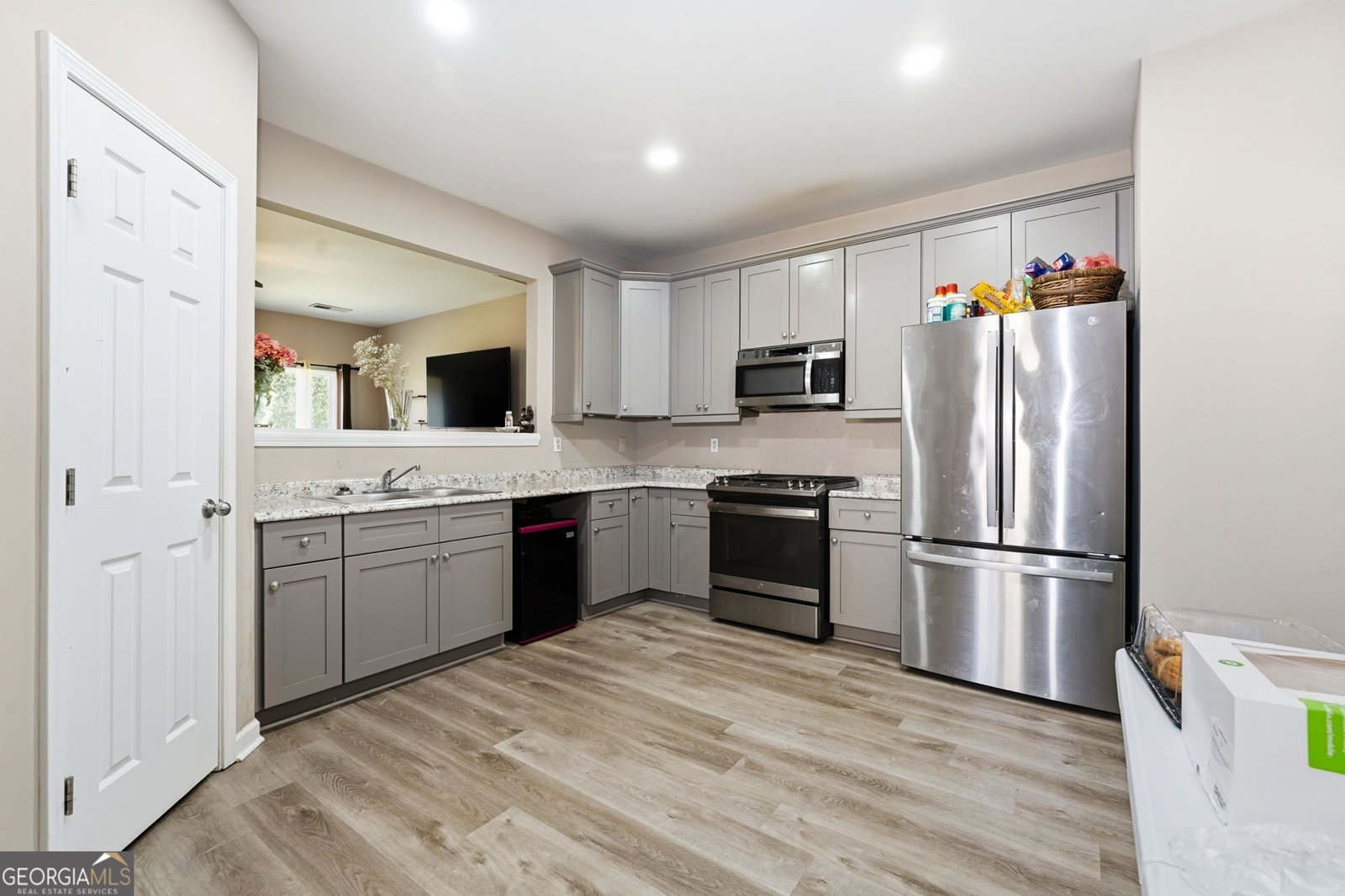 2415 Valley Creek Drive Lithia Springs - Photo 10