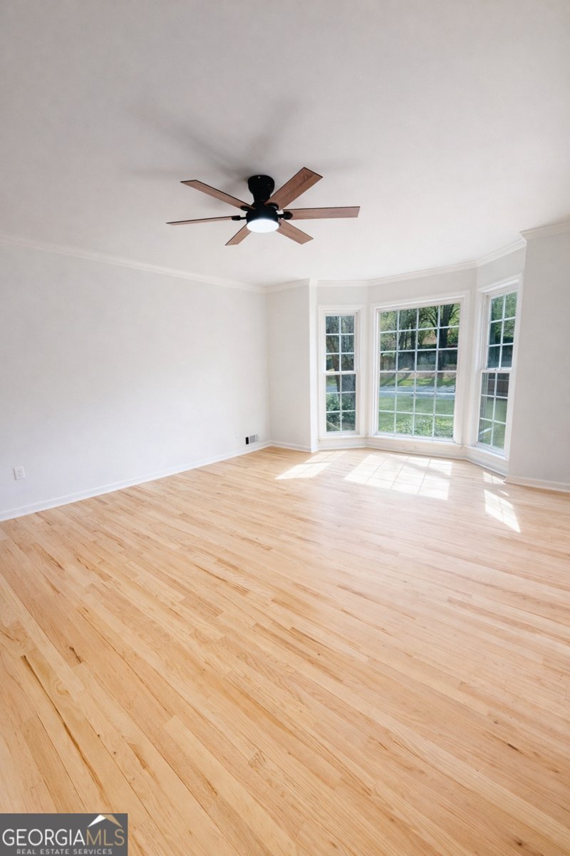 380 Silver Creek Run Lawrenceville - Photo 8