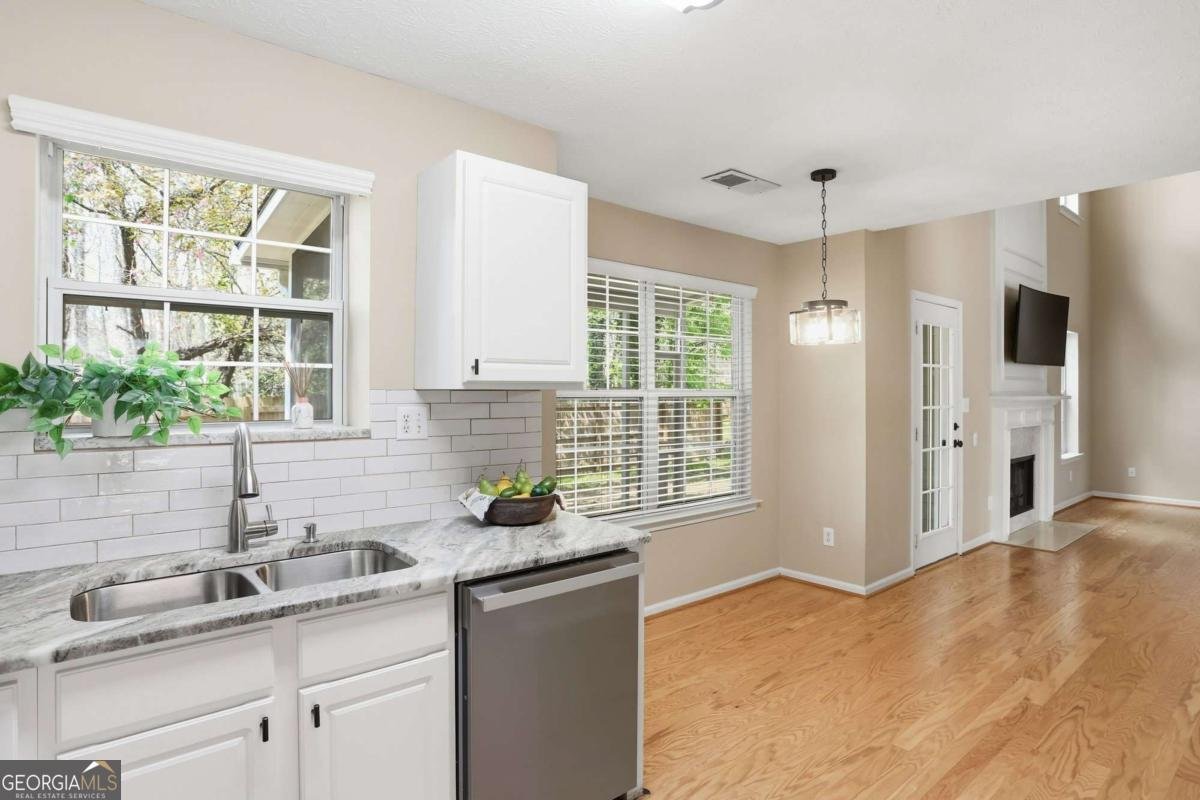 4297 Monticello Way Kennesaw - Photo 6