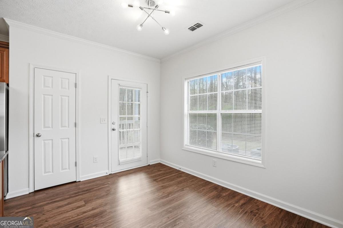 205 Streamside Drive Roswell - Photo 10