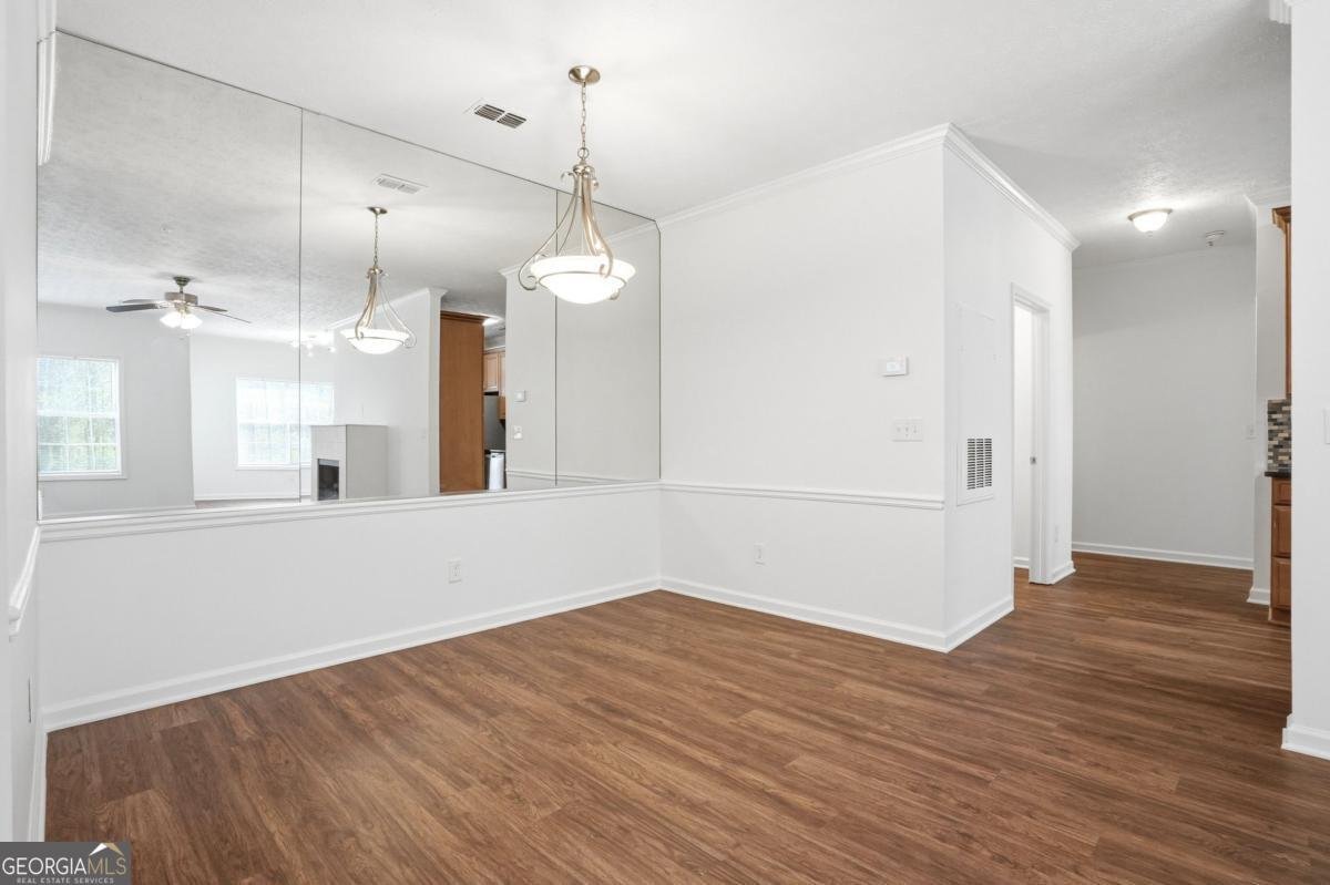 205 Streamside Drive Roswell - Photo 12