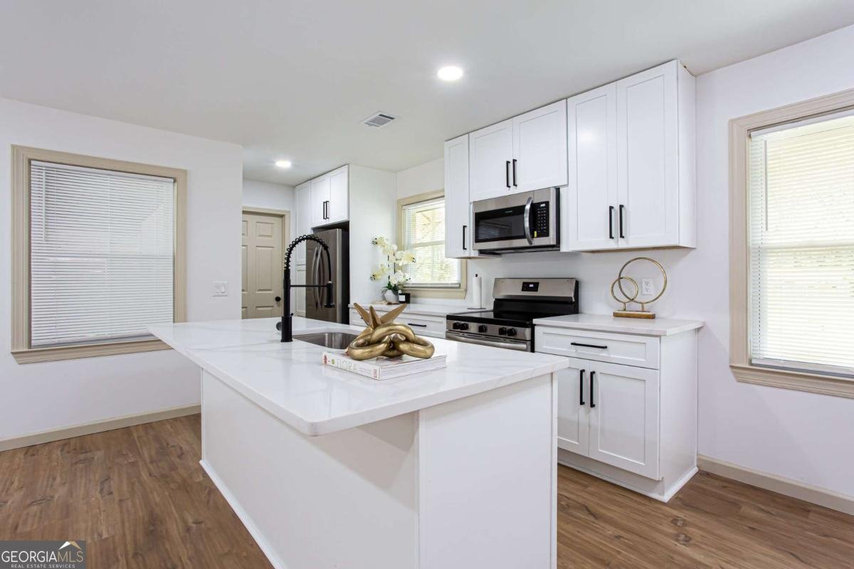 1318 Needmore Street Conyers - Photo 10