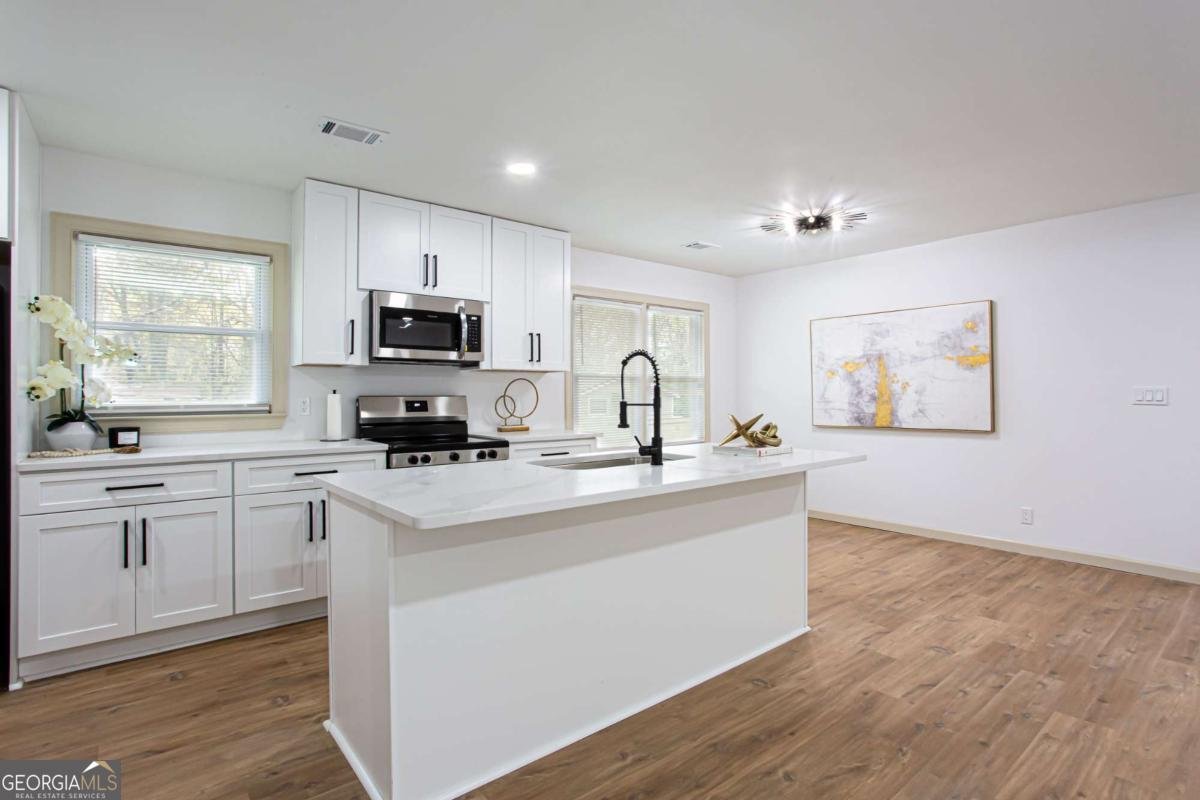 1318 Needmore Street Conyers - Photo 9