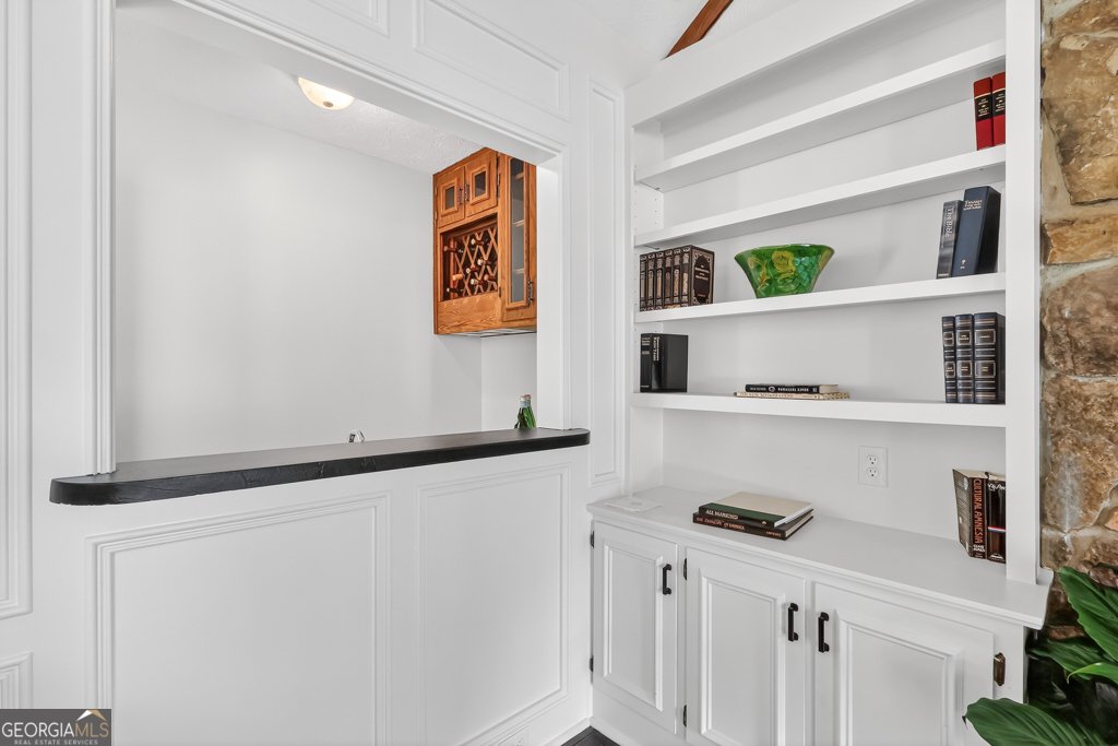 6146 Courtside Drive Peachtree Corners - Photo 12