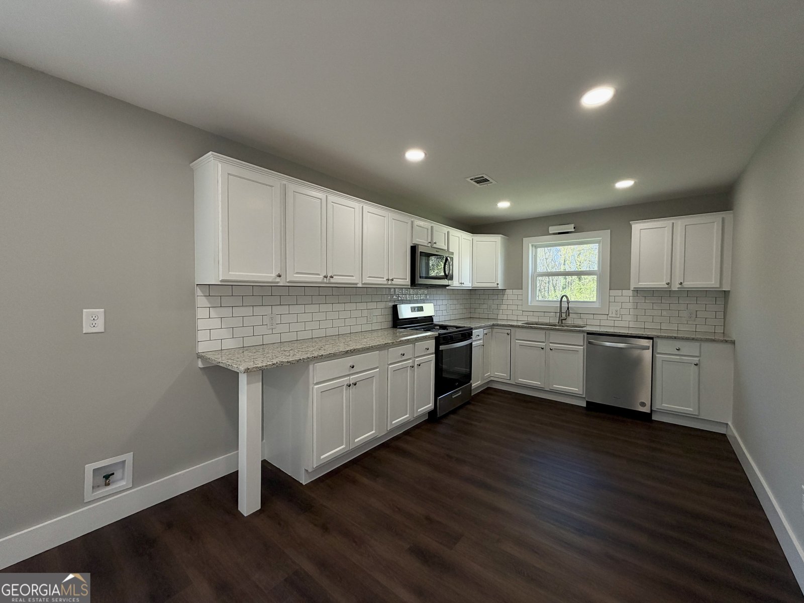 152 Eastside Drive Demorest - Photo 8