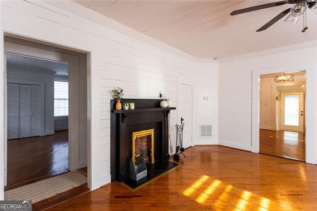 404 Mill Street Monroe - Photo 7