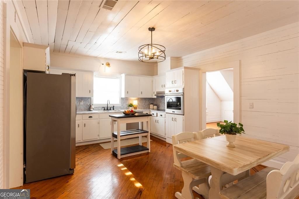 404 Mill Street Monroe - Photo 9