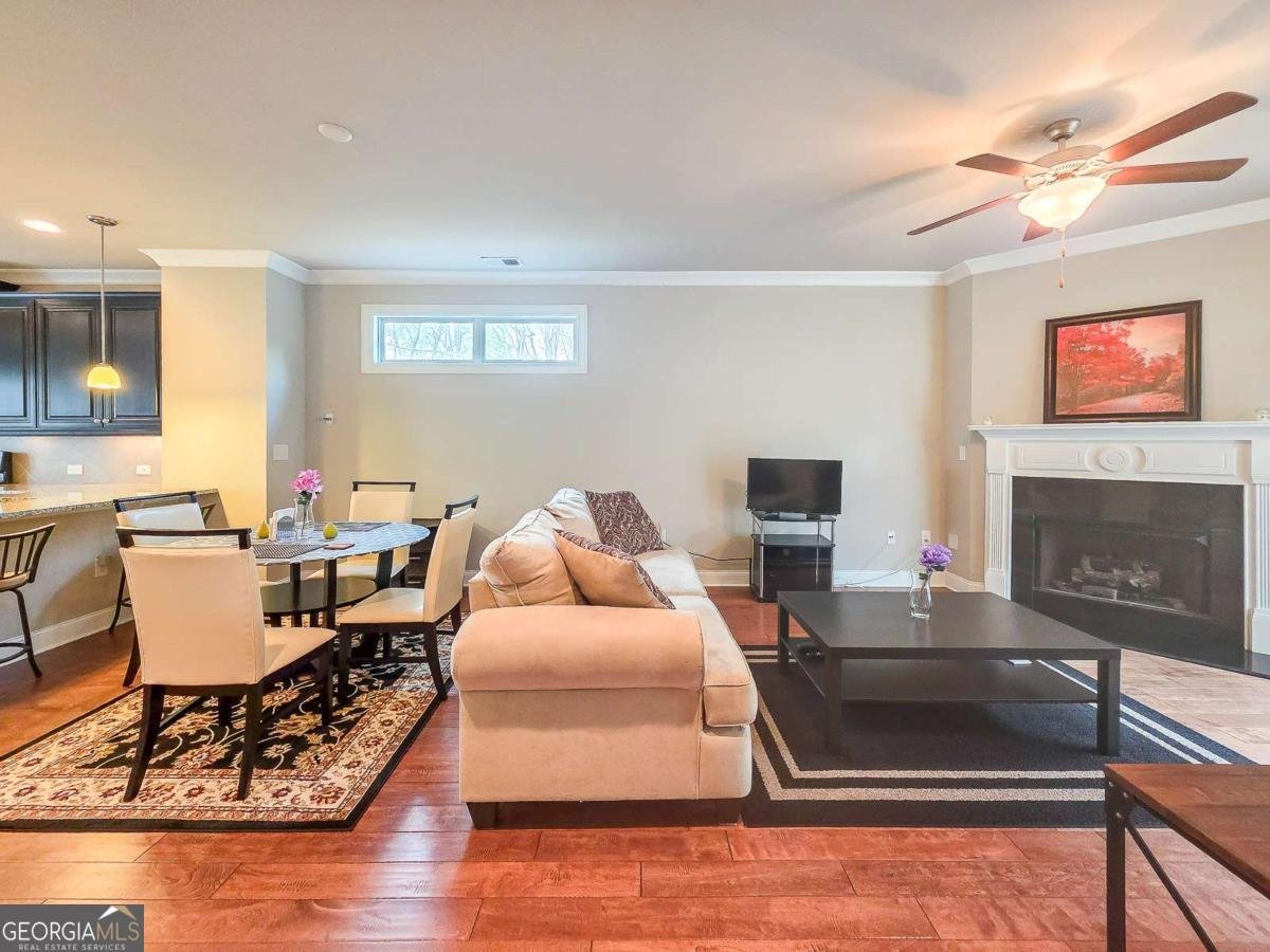 7910 Willoughby Court Alpharetta - Photo 12