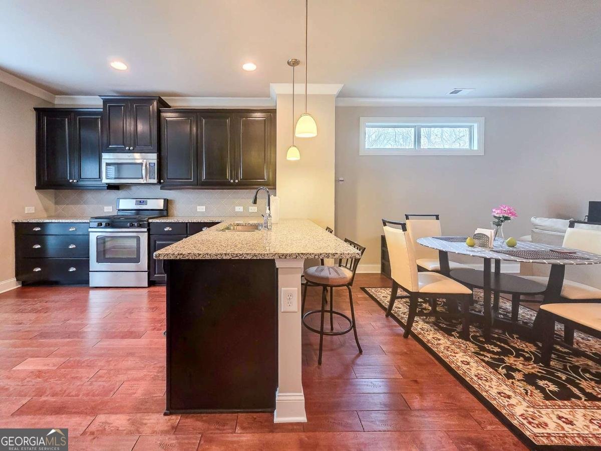 7910 Willoughby Court Alpharetta - Photo 6