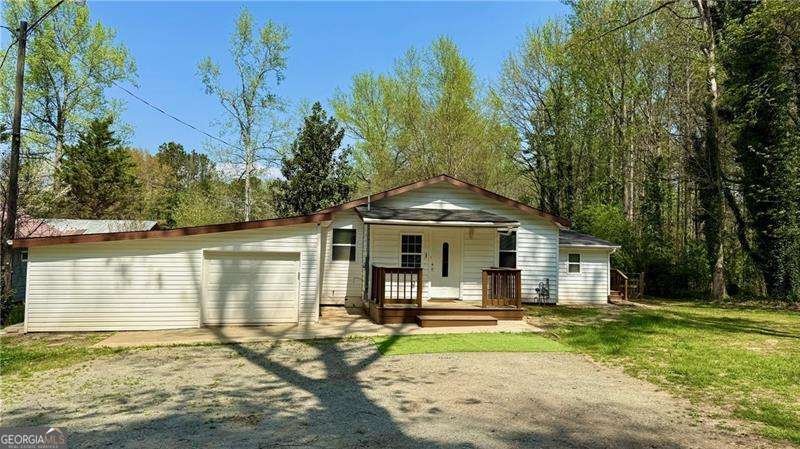 337 Lee Drive Acworth - Photo 1