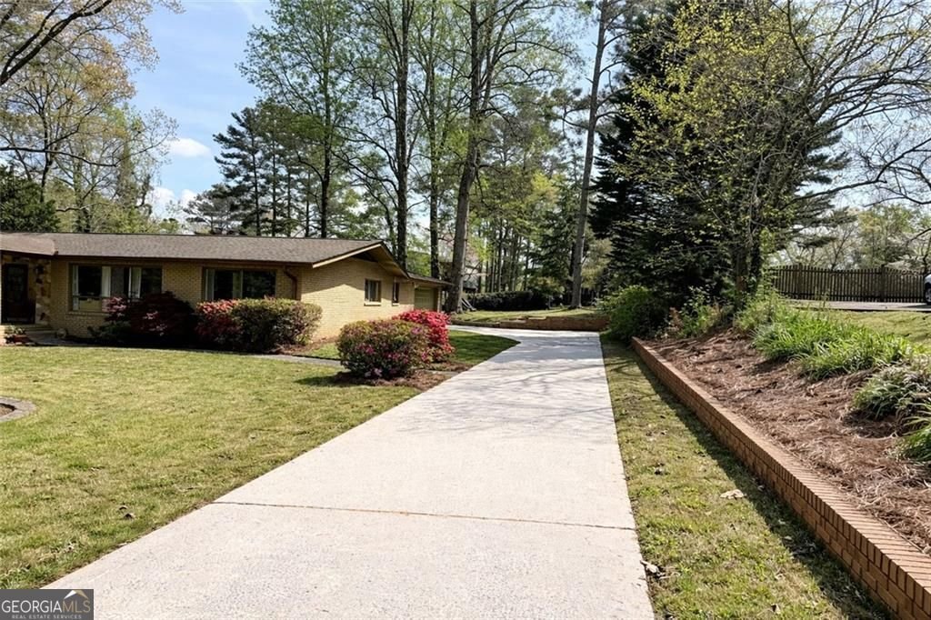 2744 Pinestream Drive Marietta - Photo 44