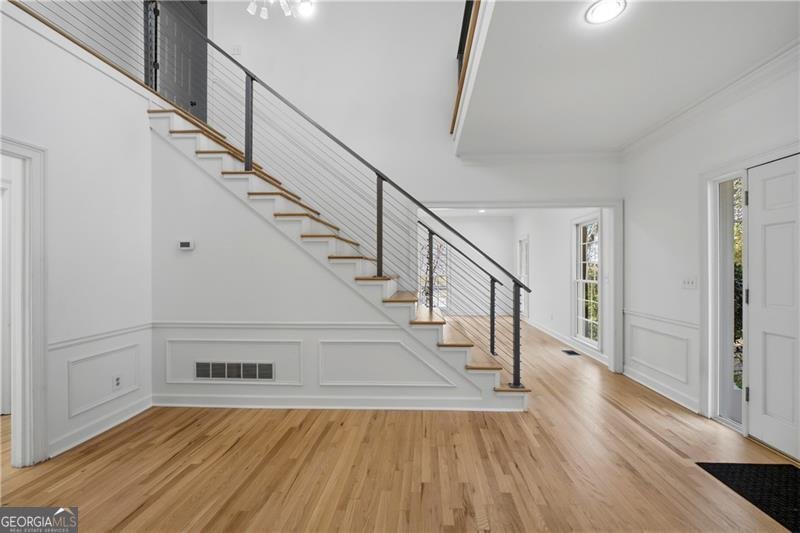 8705 River Bluff Lane Roswell - Photo 7