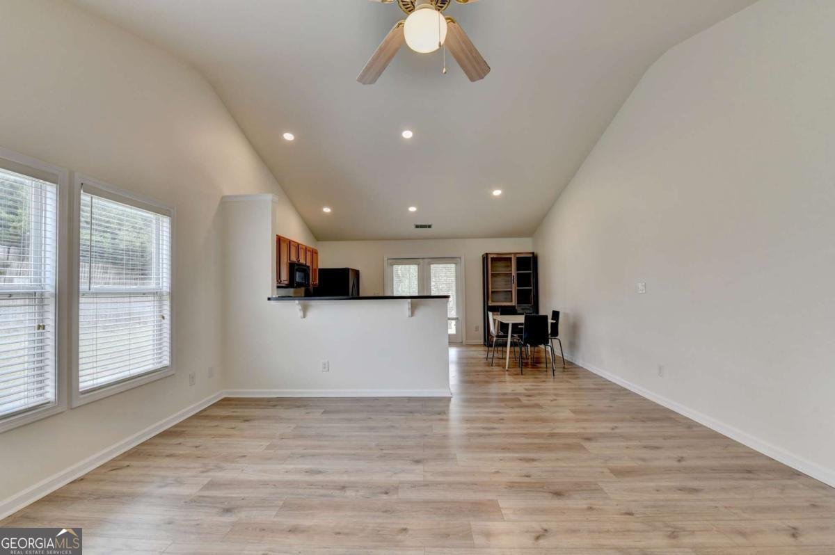 4644 Pine Isle Way Sugar Hill - Photo 11