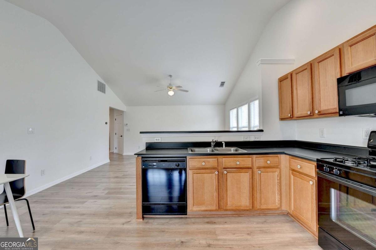 4644 Pine Isle Way Sugar Hill - Photo 18