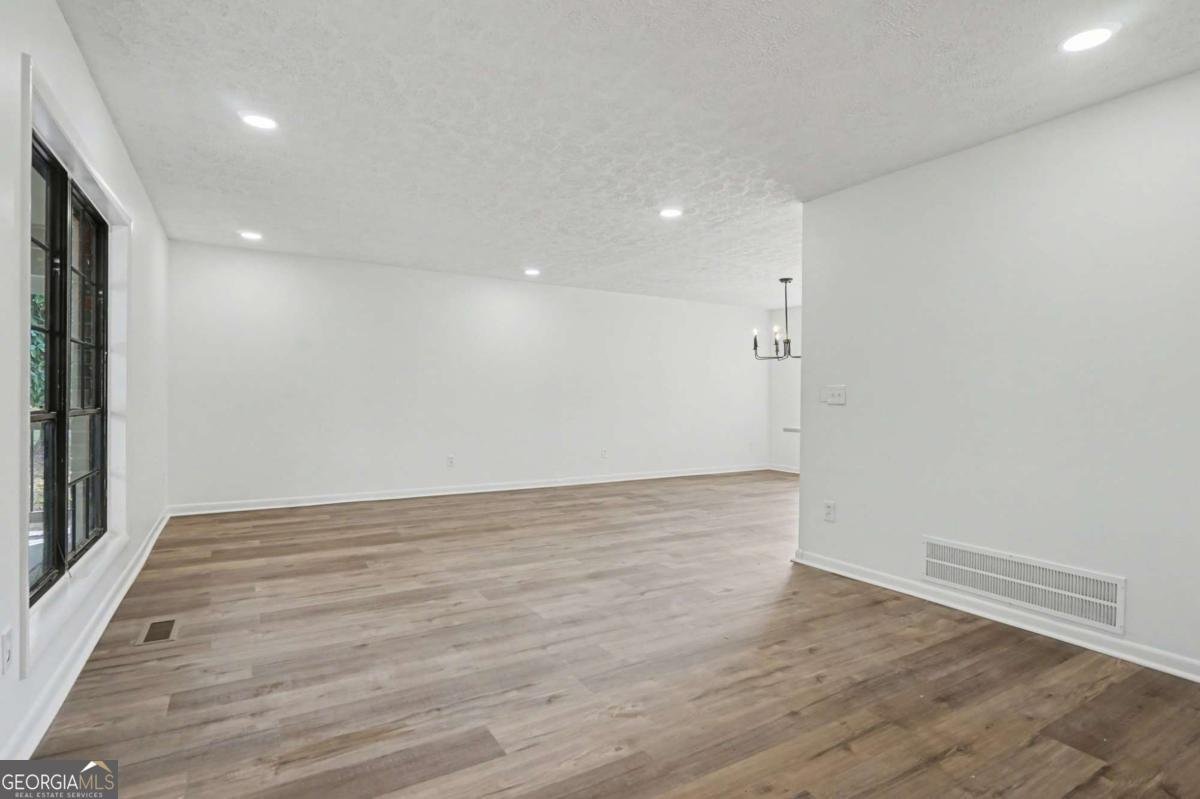 4541 Mercer Road Stone Mountain - Photo 20