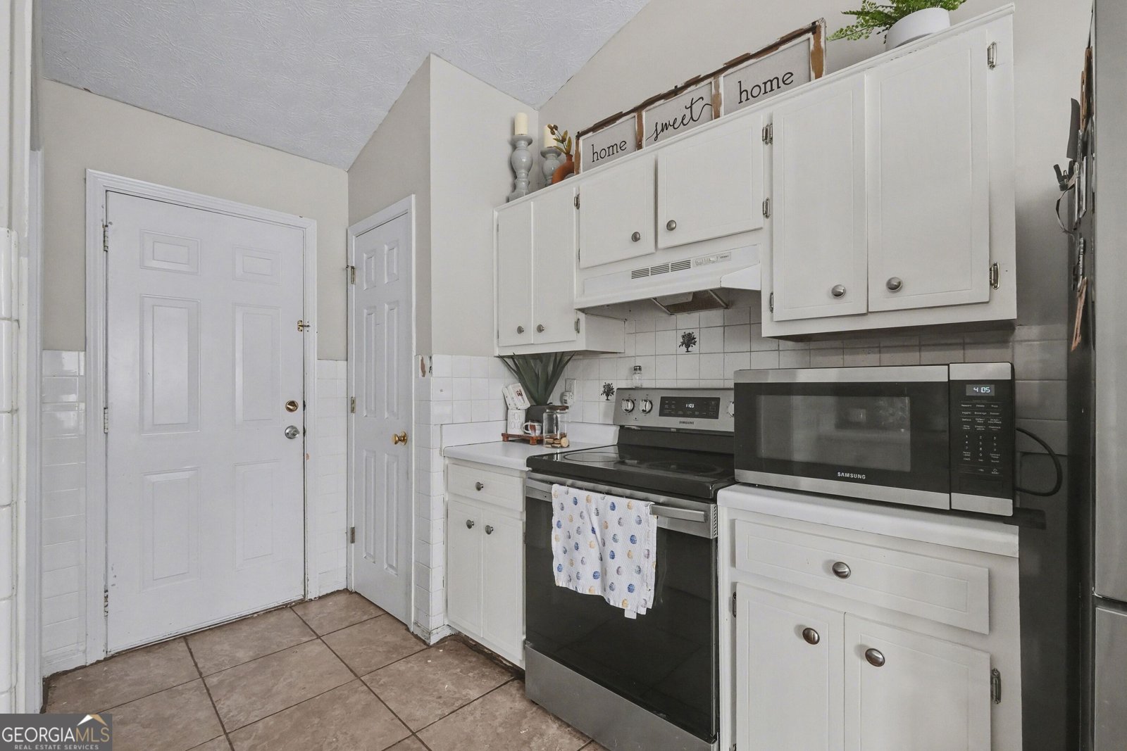 4661 Turning Leaf Drive Gillsville - Photo 7