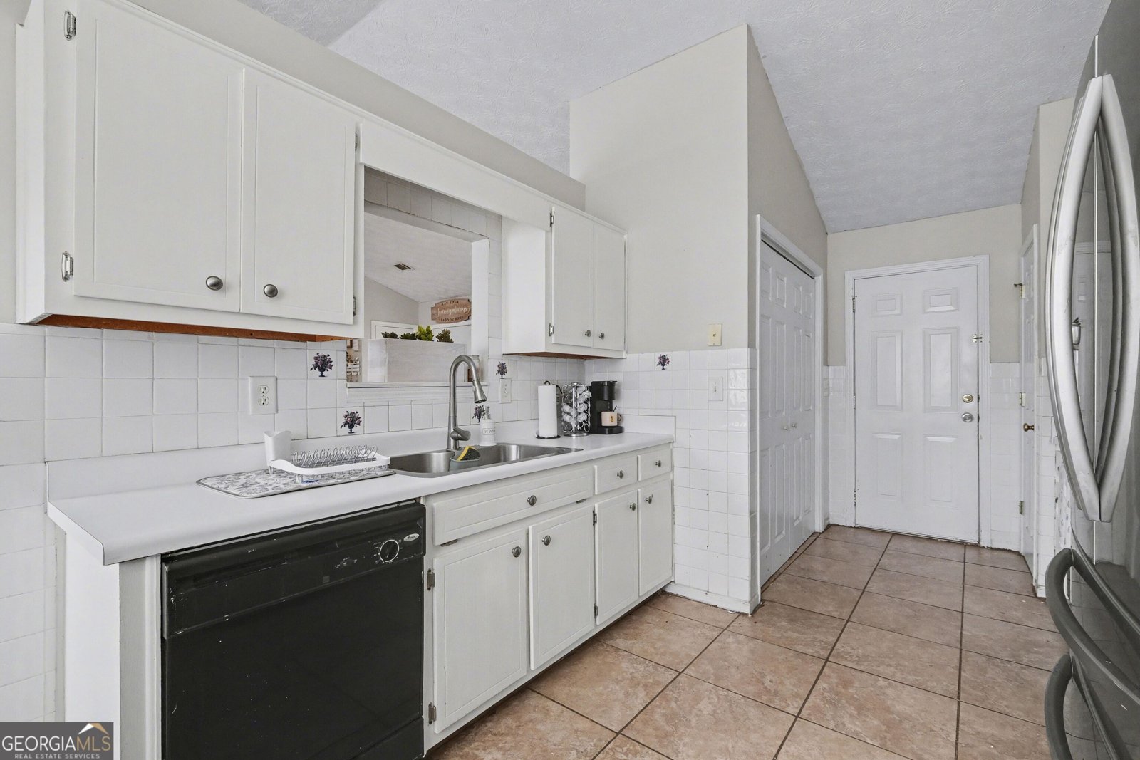 4661 Turning Leaf Drive Gillsville - Photo 8