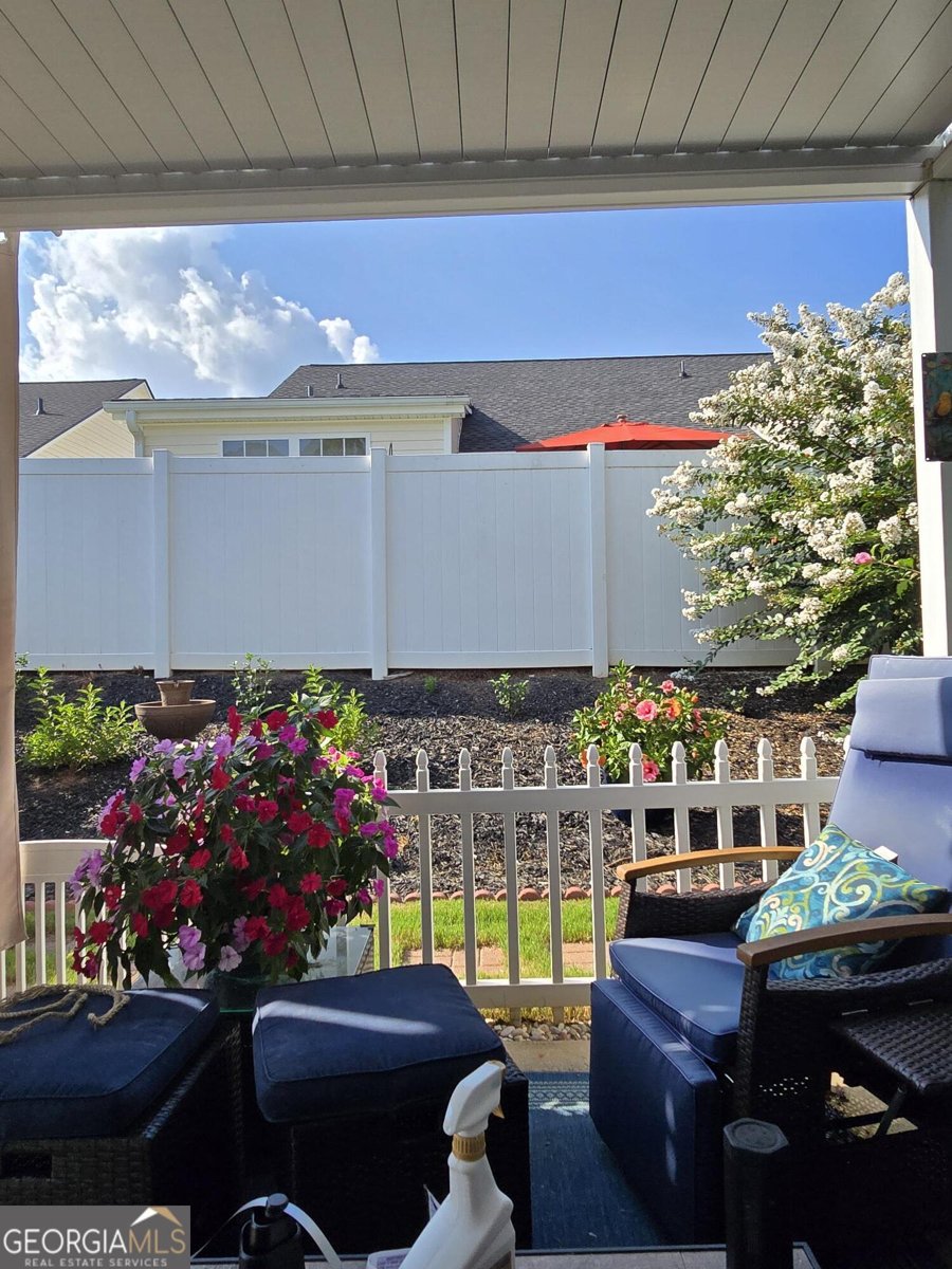 967 Village View Circle Loganville - Photo 12