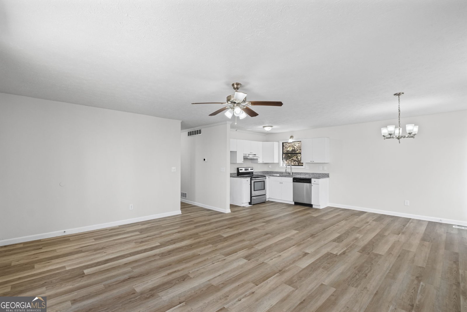 764 Chestnut Cove Trail Jasper - Photo 12