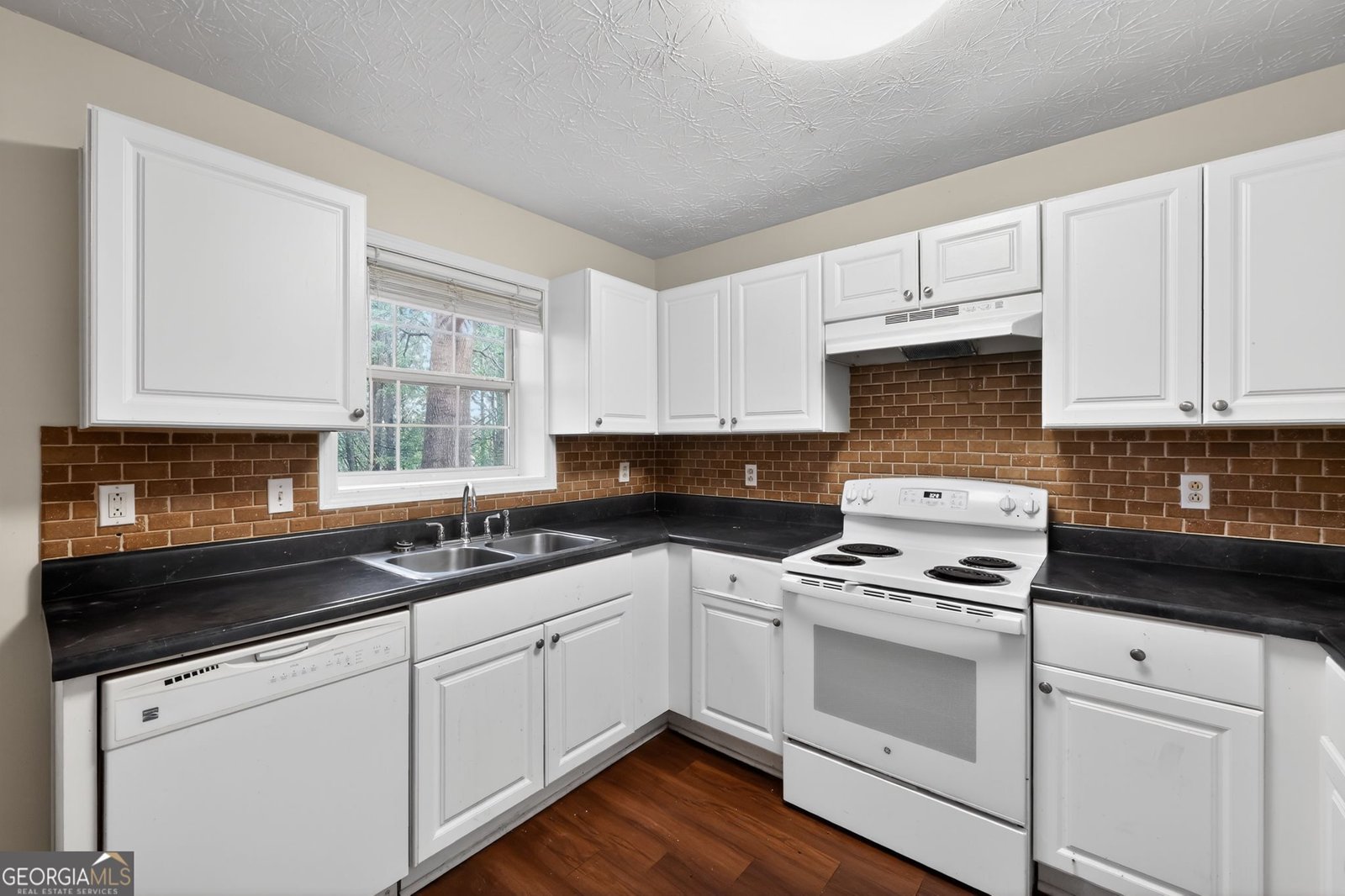 7156 Bowie Drive Lithonia - Photo 8