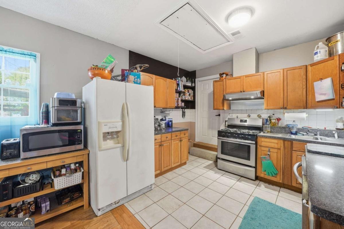 1059 Merritt Road Marietta - Photo 6