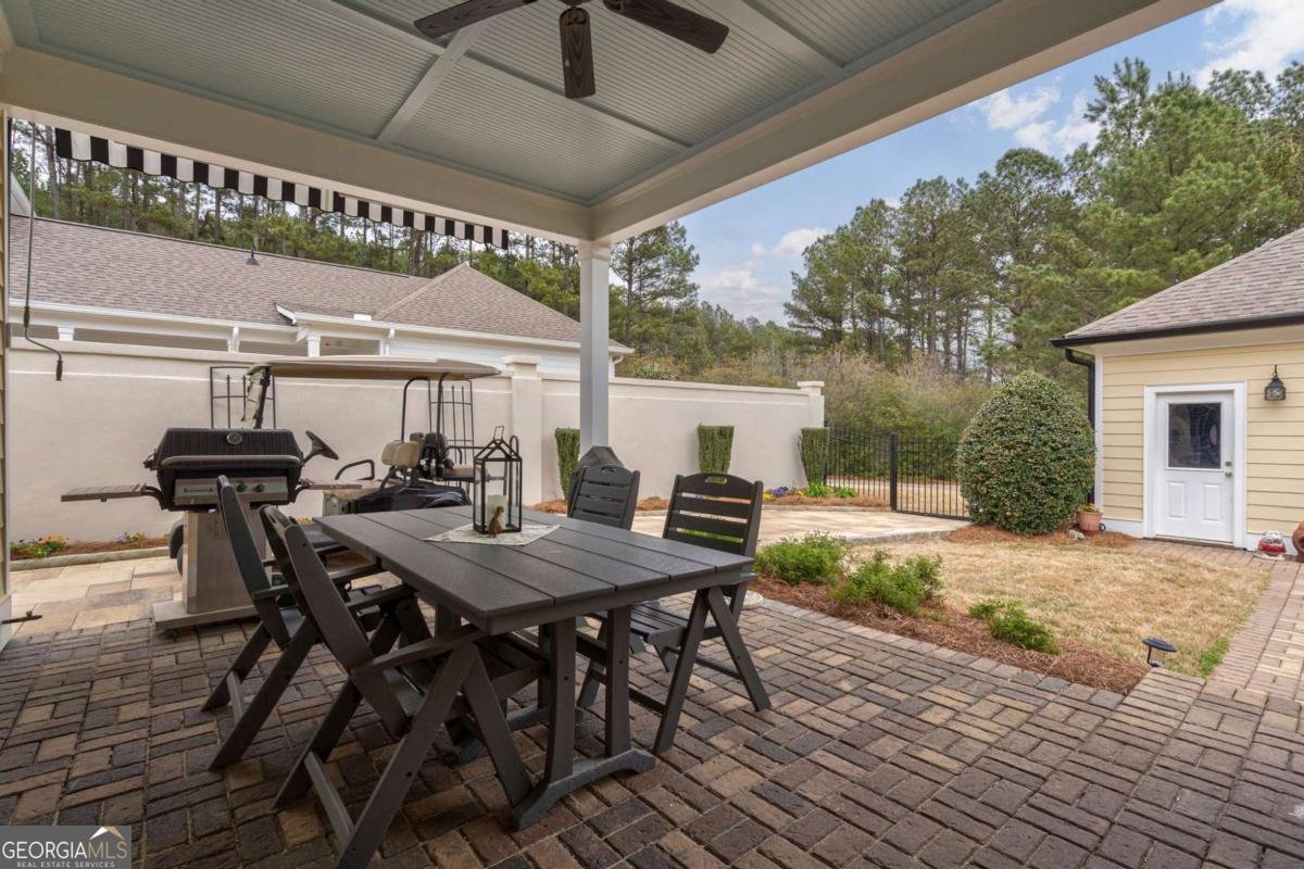 4082 Greenleffe Drive Statham - Photo 34