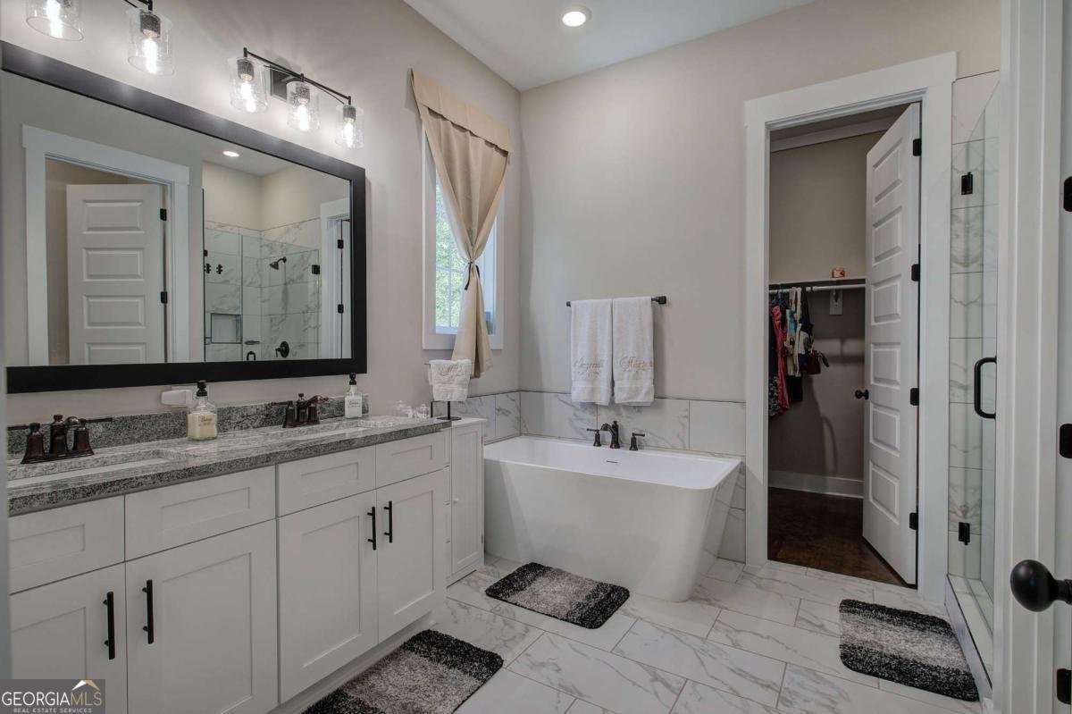 503 London Road Ball Ground - Photo 23