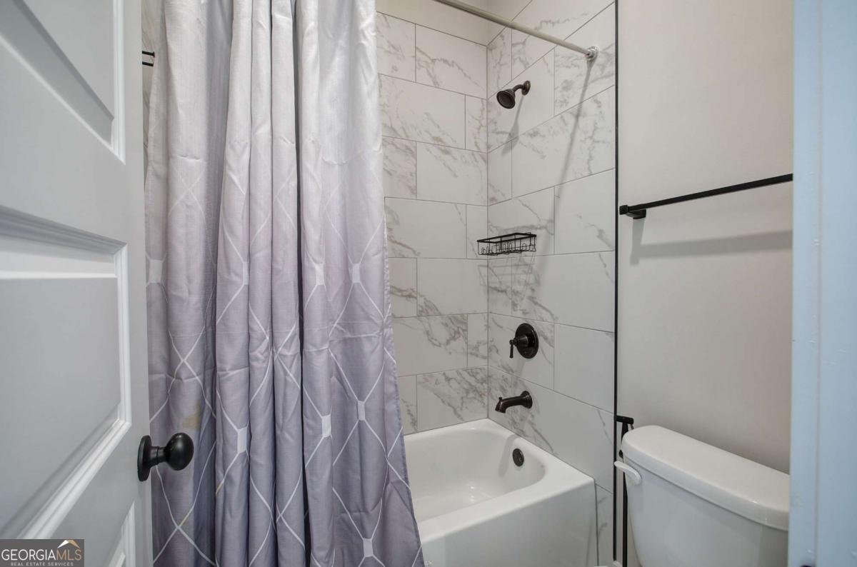 503 London Road Ball Ground - Photo 32