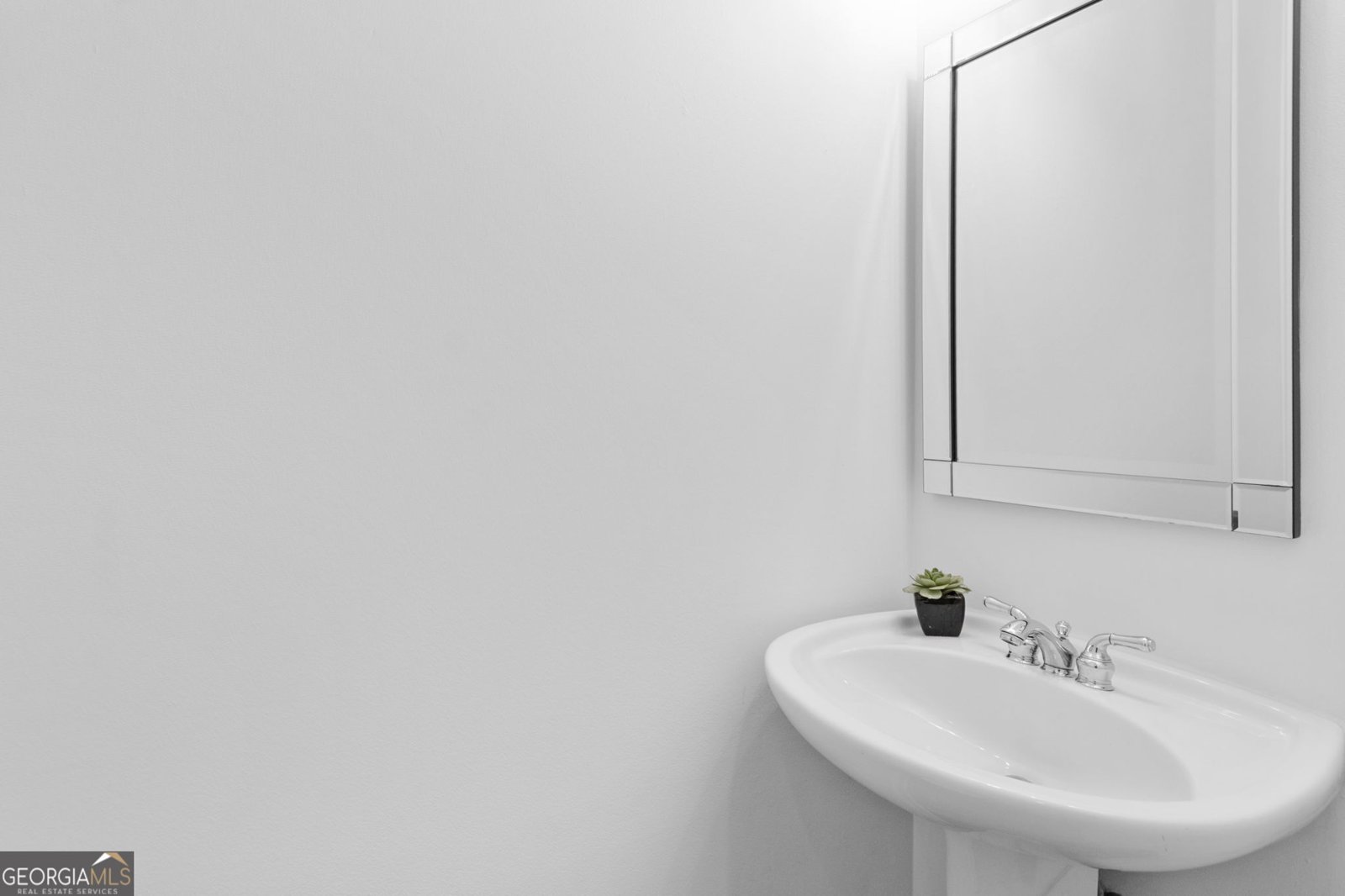 5452 Wentworth Street Sandy Springs - Photo 13