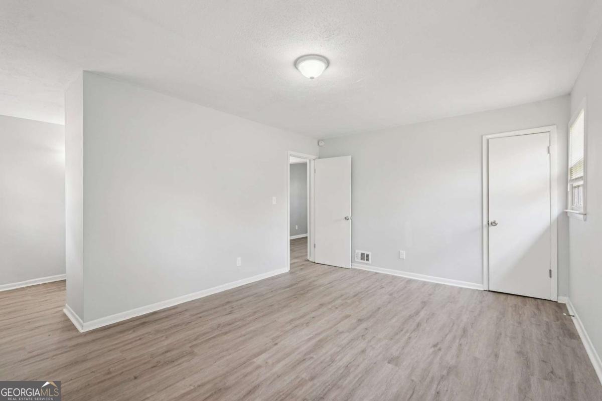 2491 Crestdale Circle Atlanta - Photo 29