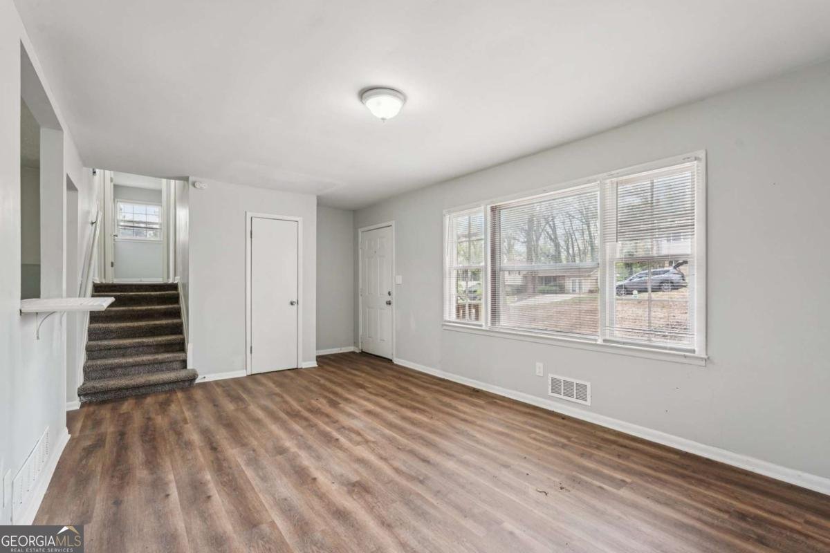 2491 Crestdale Circle Atlanta - Photo 7