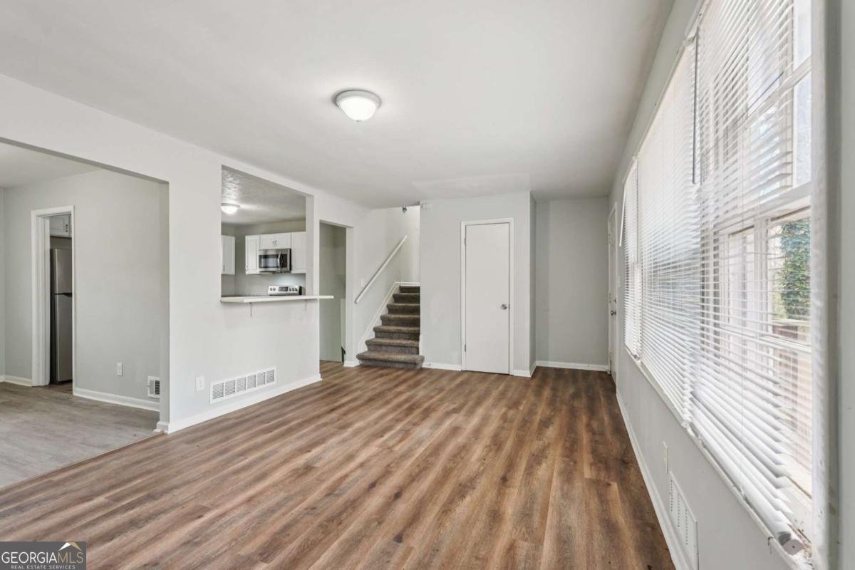 2491 Crestdale Circle Atlanta - Photo 8