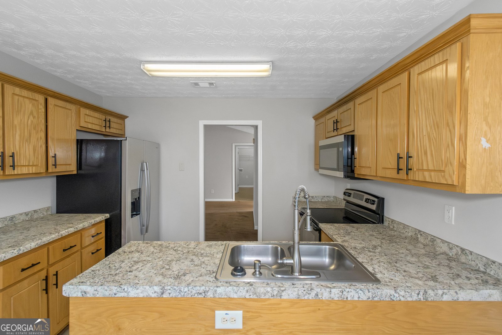 275 Hunters Trace Covington - Photo 12