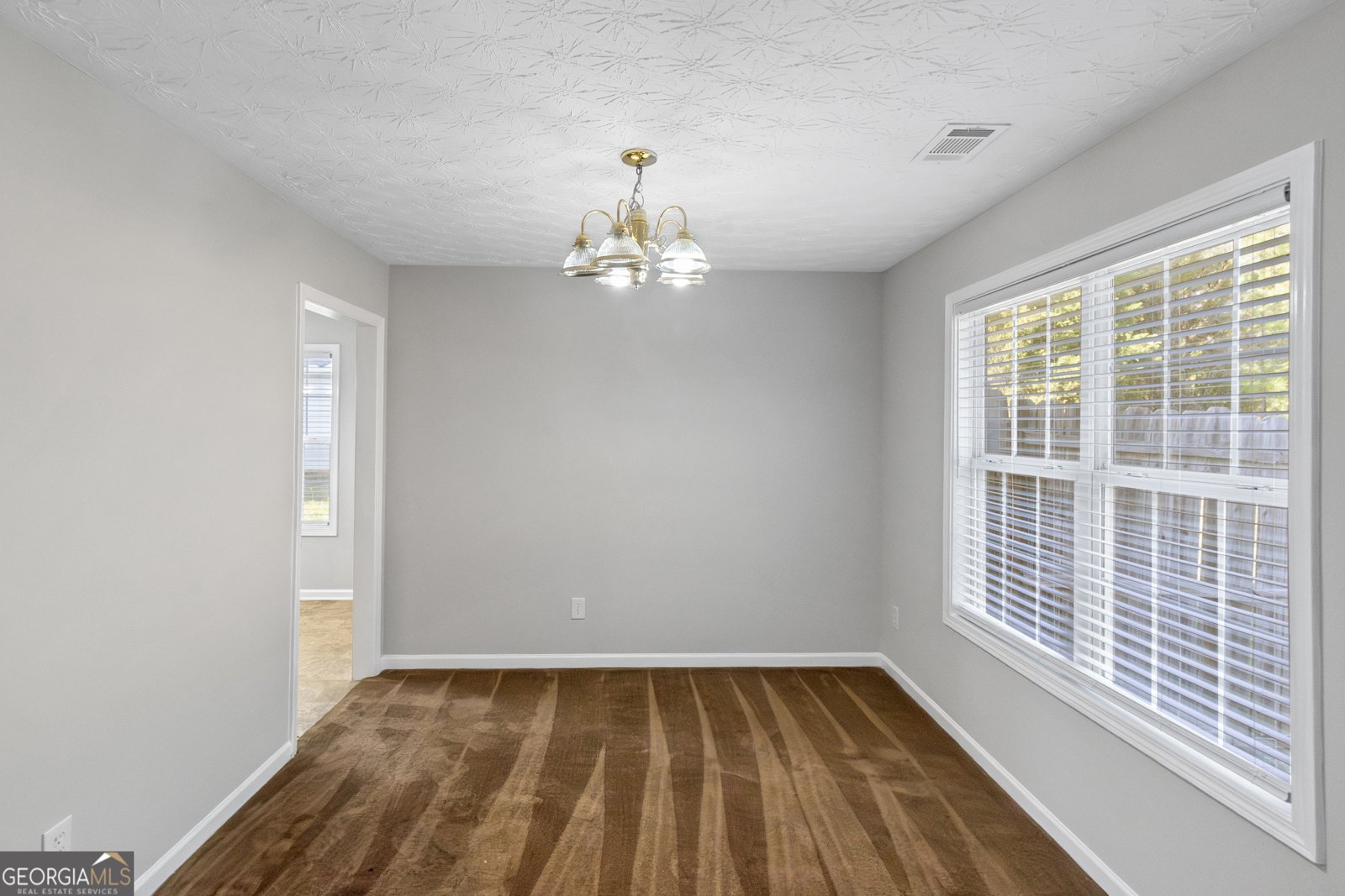 275 Hunters Trace Covington - Photo 15