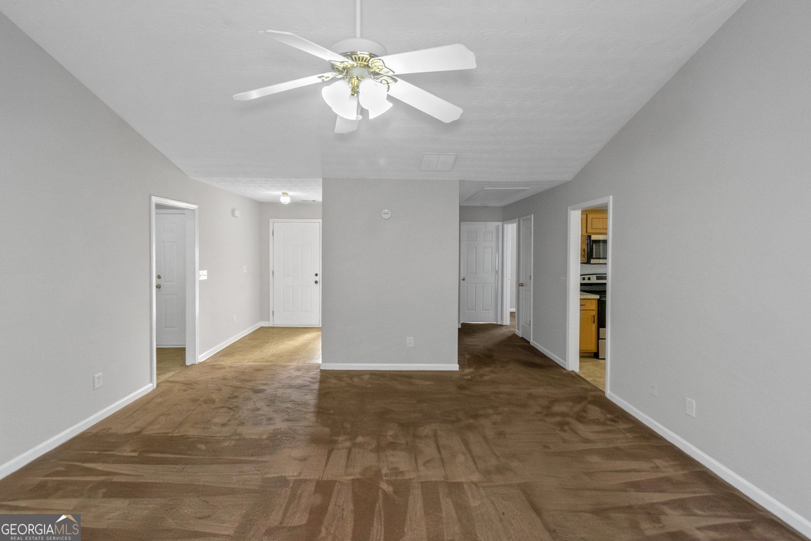 275 Hunters Trace Covington - Photo 8