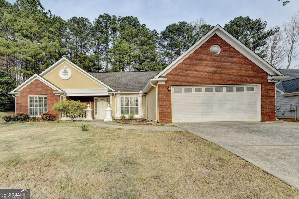 1075 Prestonwood Drive Lawrenceville - Photo 1