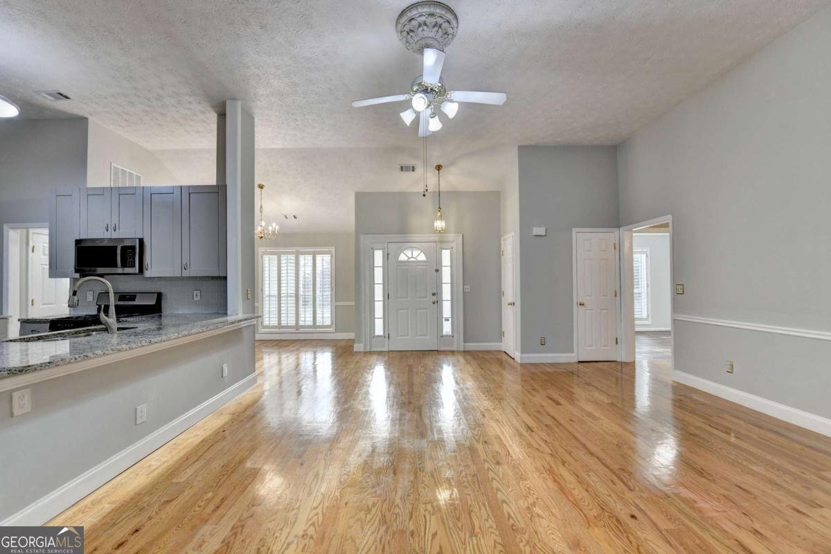 1075 Prestonwood Drive Lawrenceville - Photo 13