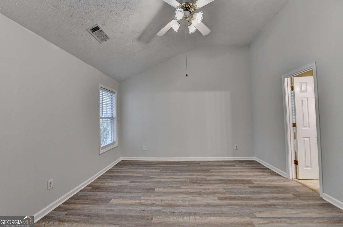 1075 Prestonwood Drive Lawrenceville - Photo 32