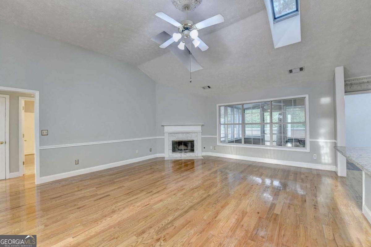 1075 Prestonwood Drive Lawrenceville - Photo 7