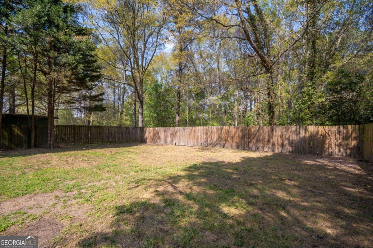 223 5th Avenue Winder - Photo 32