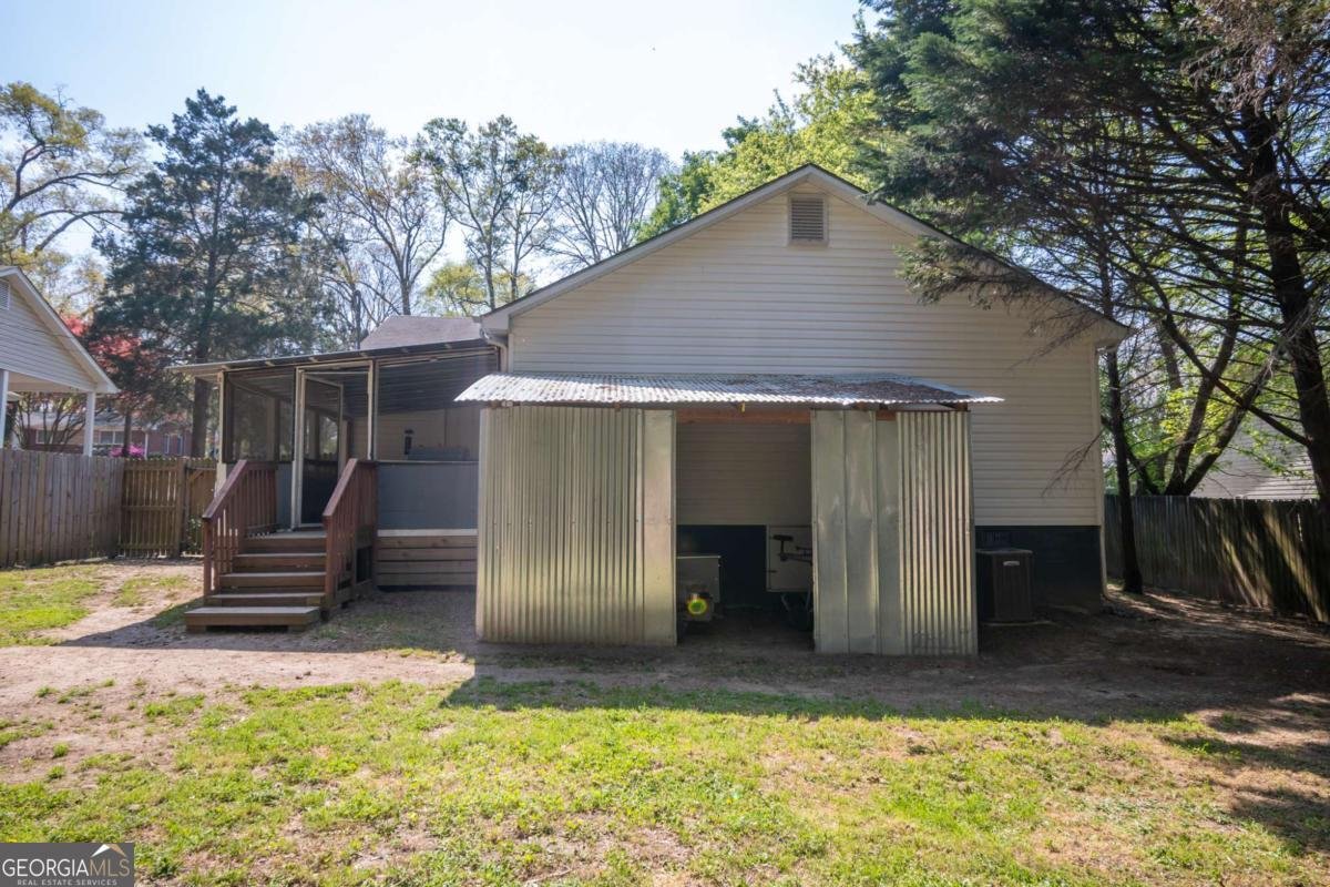 223 5th Avenue Winder - Photo 33