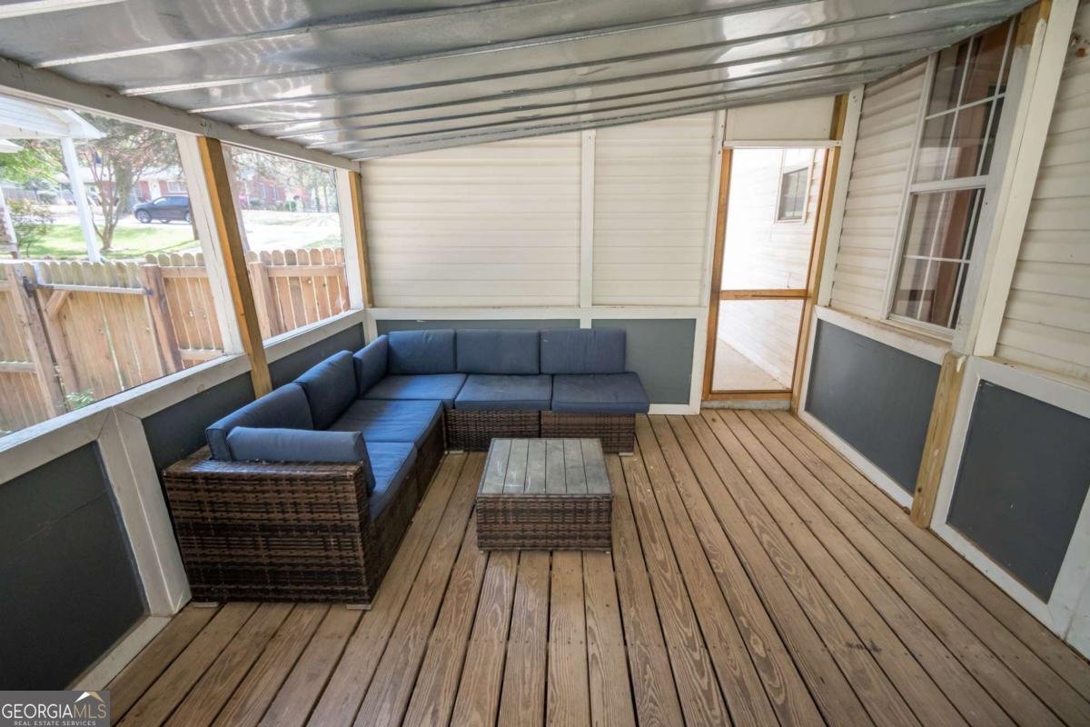 223 5th Avenue Winder - Photo 35